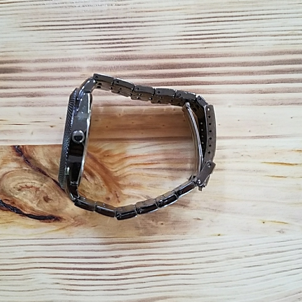 Watch - Picture 3 of 4